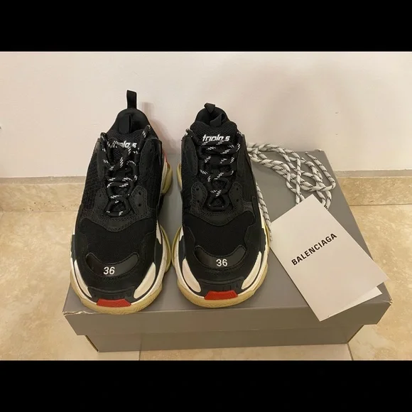 Balenciaga Triple S Size 36 - Picture 7 of 7